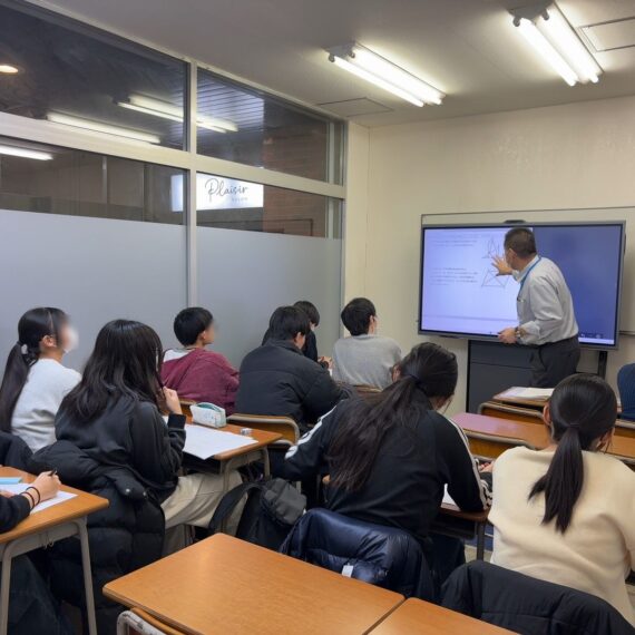 自ら考え、学ぶ力を育む